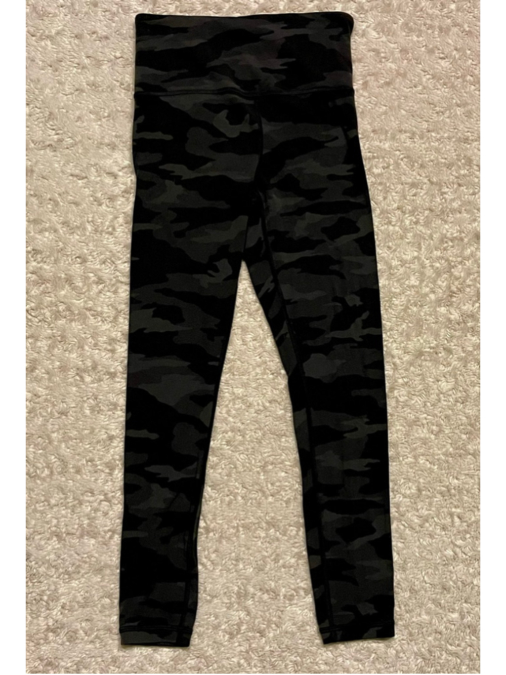 Athleta Women's Elation 7/8 Tight, Size XS, Camo, VGUC